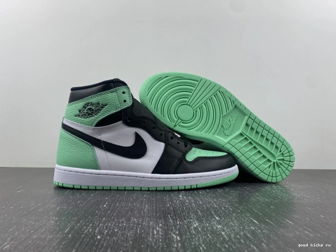 Air DZ5485-130 Jordan Green 1 High OG Glow 0820